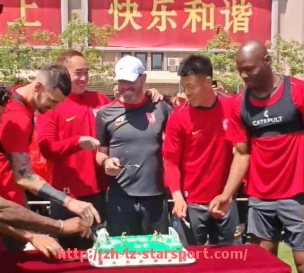 星空体育app-NBA 2K14梦幻星辰MOD整合包介绍